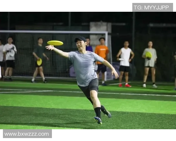 今年运动数据重庆飞盘队的战术解析与控制体系构建探讨