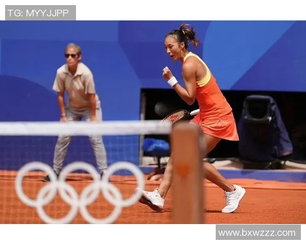 运动最新数据黄秀英专访揭秘网球生涯的辉煌与挑战历程